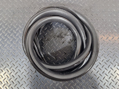 19-ON MERCEDES CLA C118 FRONT LEFT DOOR RUBBER SEAL A1186920500