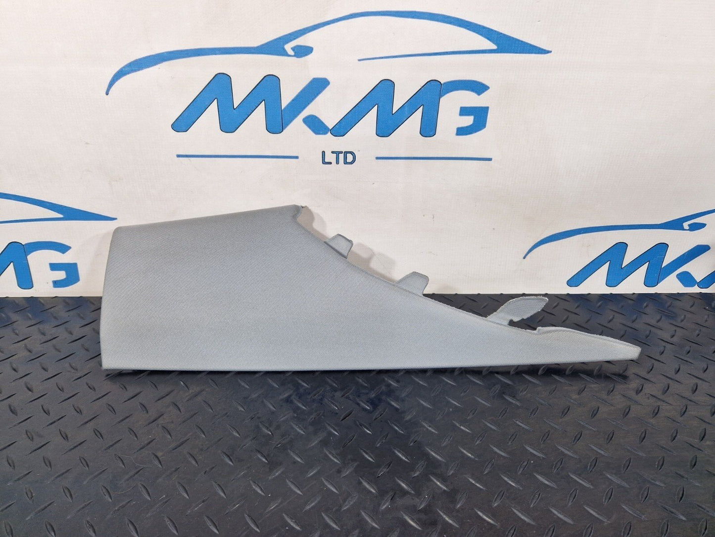 16-19 AUDI A4 B9 GENUINE REAR LEFT SIDE C-PILLAR TRIM 8W5867245