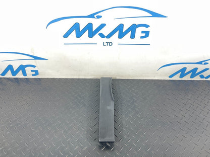 2019-ON  LAND ROVER DISCOVERY L550 INTERIOR PART RIGHT SIDE LK72043C26A