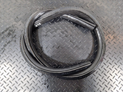 12-17 AUDI S5 CONVERTIBLE FRONT LOWER DOOR SEAL FITS LEFT & RIGHT 8F0831707B