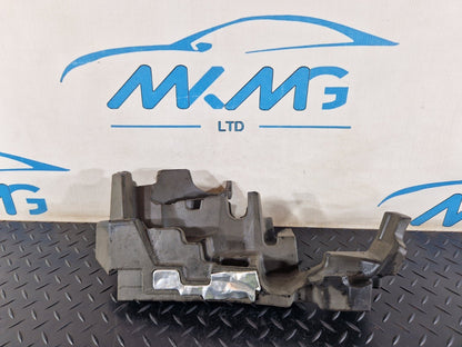 19-ON RANGE ROVER EVOQUE L551 DAMAGED INSULATOR CYLINDER HEAD COVER M8D26N041AB