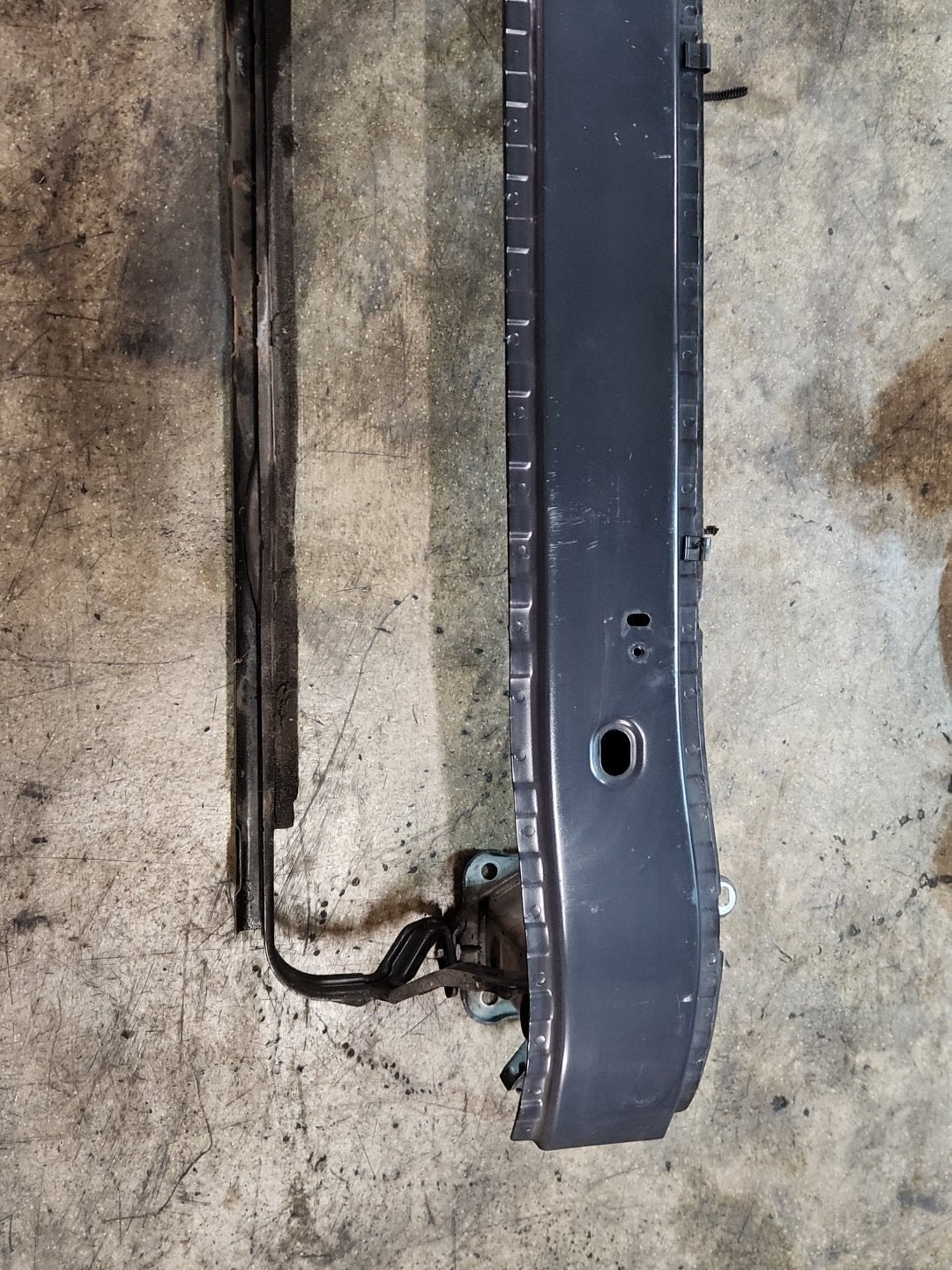 Volvo S40 MK2 (MS) Saloon Genuine Front Bumper Reinforcement Crash Bar
