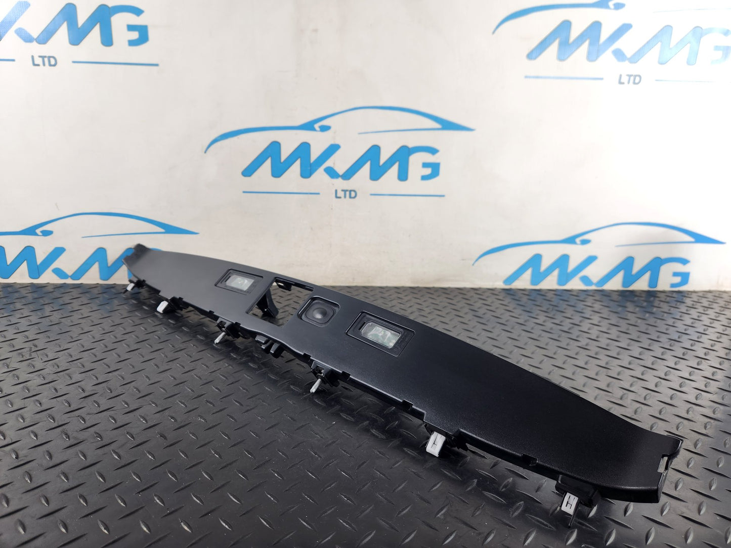 Land Rover Range Rover Evoque L551 Tailgate Number Plate Light Trim K8D2404C42A