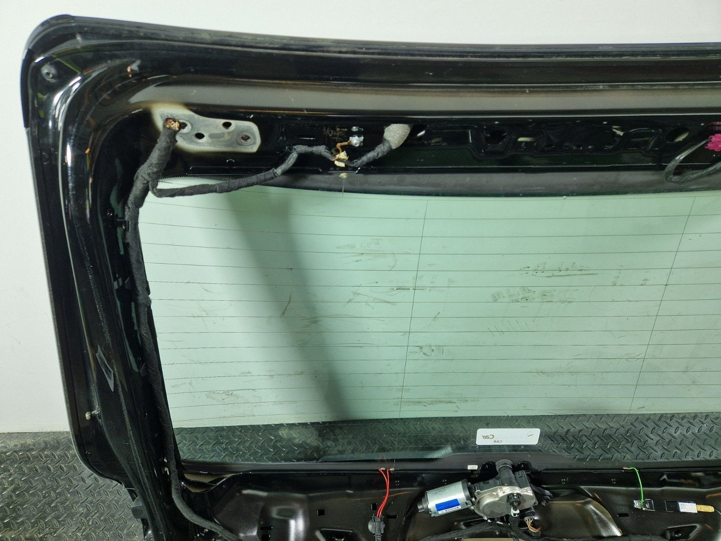 12-18 AUDI A6 C7 AVANT /ESTATE COMPLETE REAR TAILGATE /BOOTLID IN BLACK LY9B