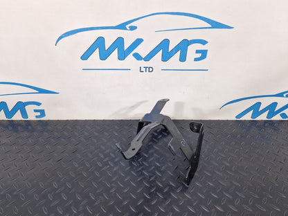 16-19 AUDI A4 AVANT B9 S-LINE EXPANSION TANK BRACKET RHD 8W2121232G
