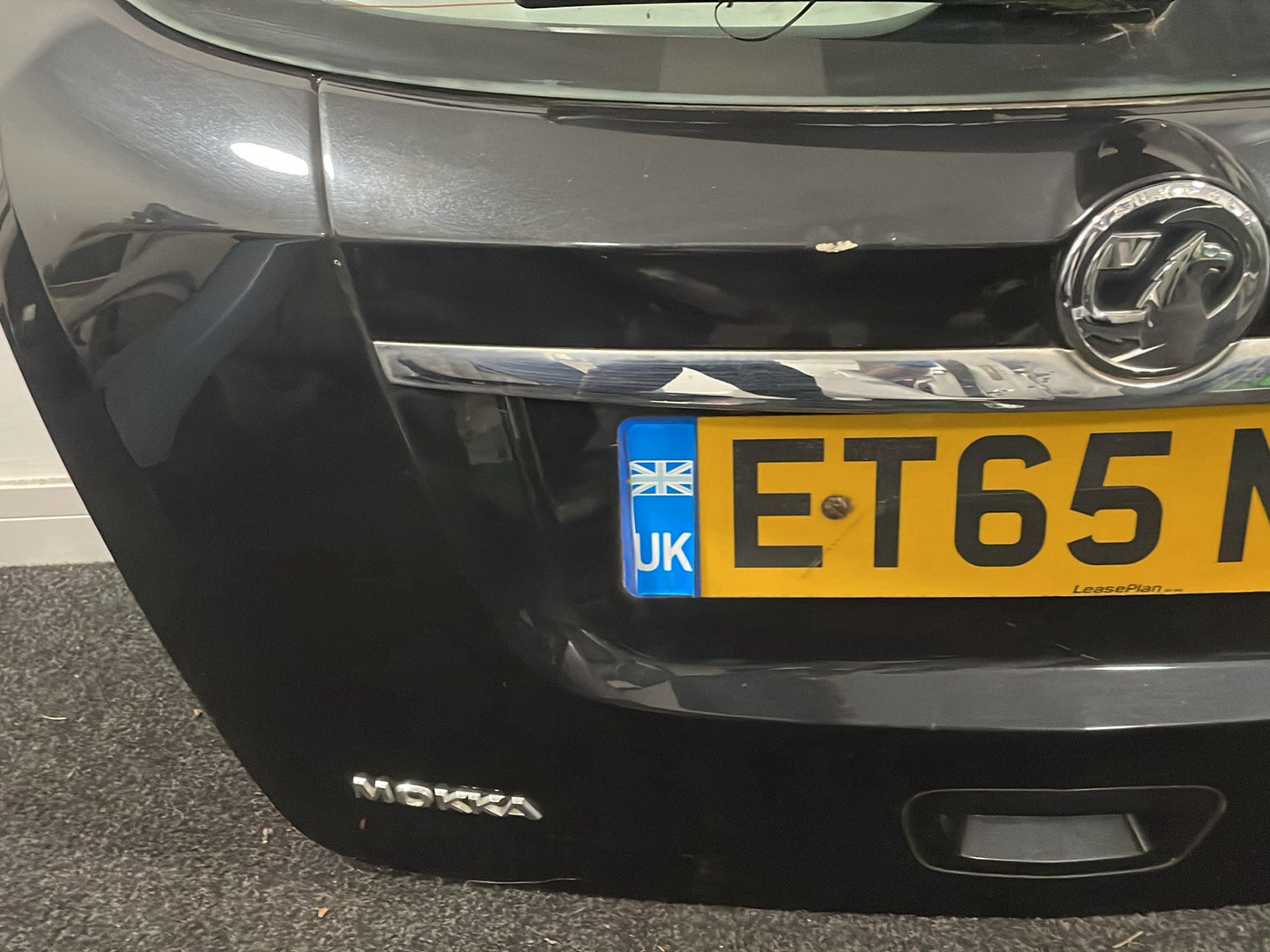Vauxhall Mokka MK1 (G1U0) SUV Genuine Bootlid Trunk Tailgate in Black GAR