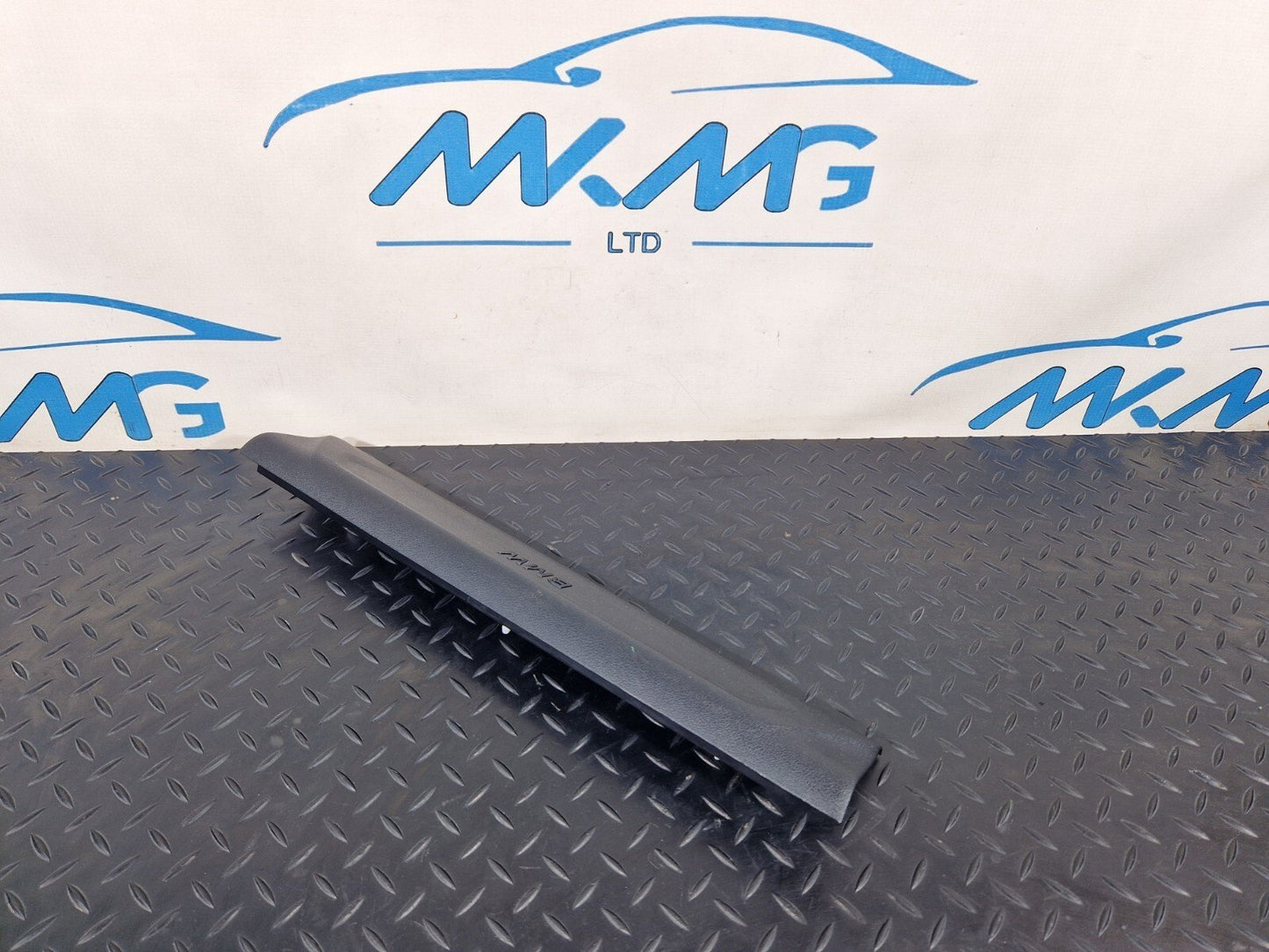 BMW Unknown Part Type 7444937