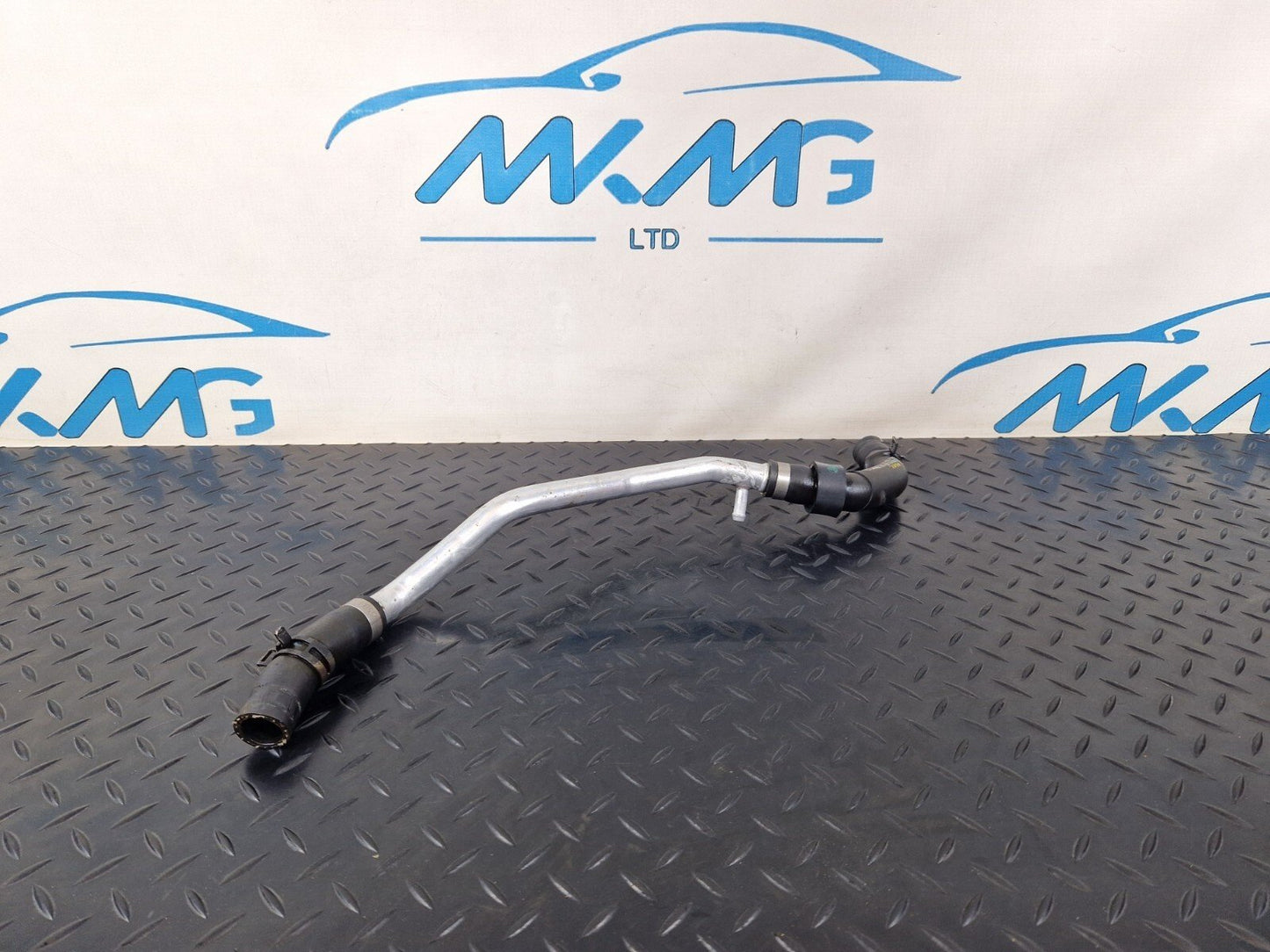 14-21 MERCEDES BENZ C300h W205 GENUINE HEATING WATER PIPE HOSE LINE A2058303302