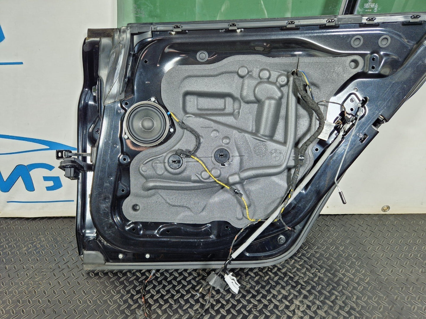 11-18 BMW 6 SERIES F06 GRAN COUPE REAR RIGHT O/S/R COMPLETE DOOR IN BLACK 475