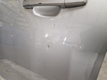 Vauxhall Astra MK6 Front Left N/S Passenger Complete Door in Silver GAN (176)