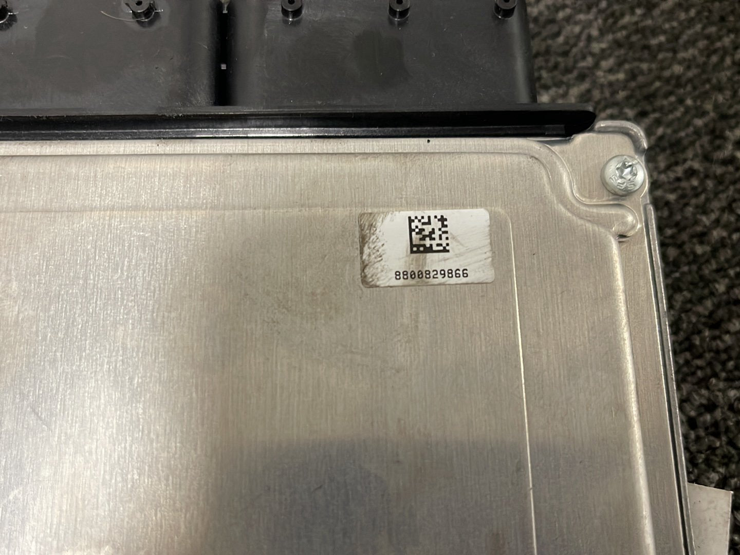 BMW 120i E87 Hatchback 2.0L Petrol Genuine Engine Control Unit ECU 7565300