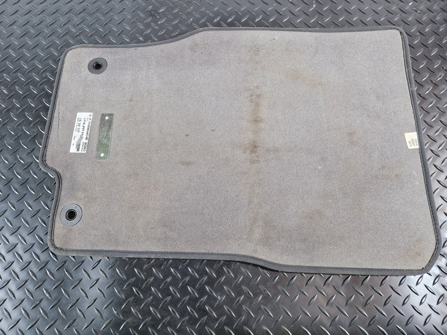 11-19 MERCEDES BENZ ML W166 GENUINE FLOOT MAT SET x4 A1666800648 A1666840803