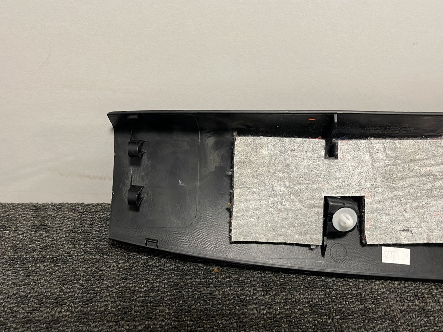 BMW 218i F46 Genuine Upper Tailgate Trim Panel 7318930