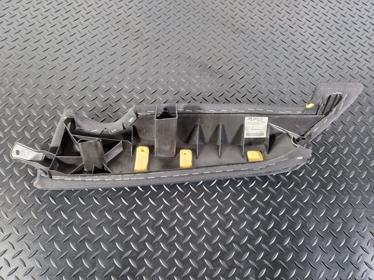10-18 AUDI A7 4G S-LINE REAR SEAT BOLSTER DRIVER SIDE RIGHT 4G085704A
