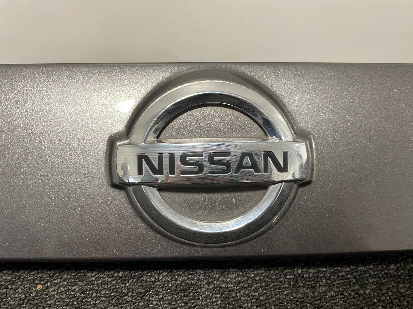 Nissan Juke MK1 (F15) SUV Rear Tailgate Panel Trim &amp; Camera 26510JD00A