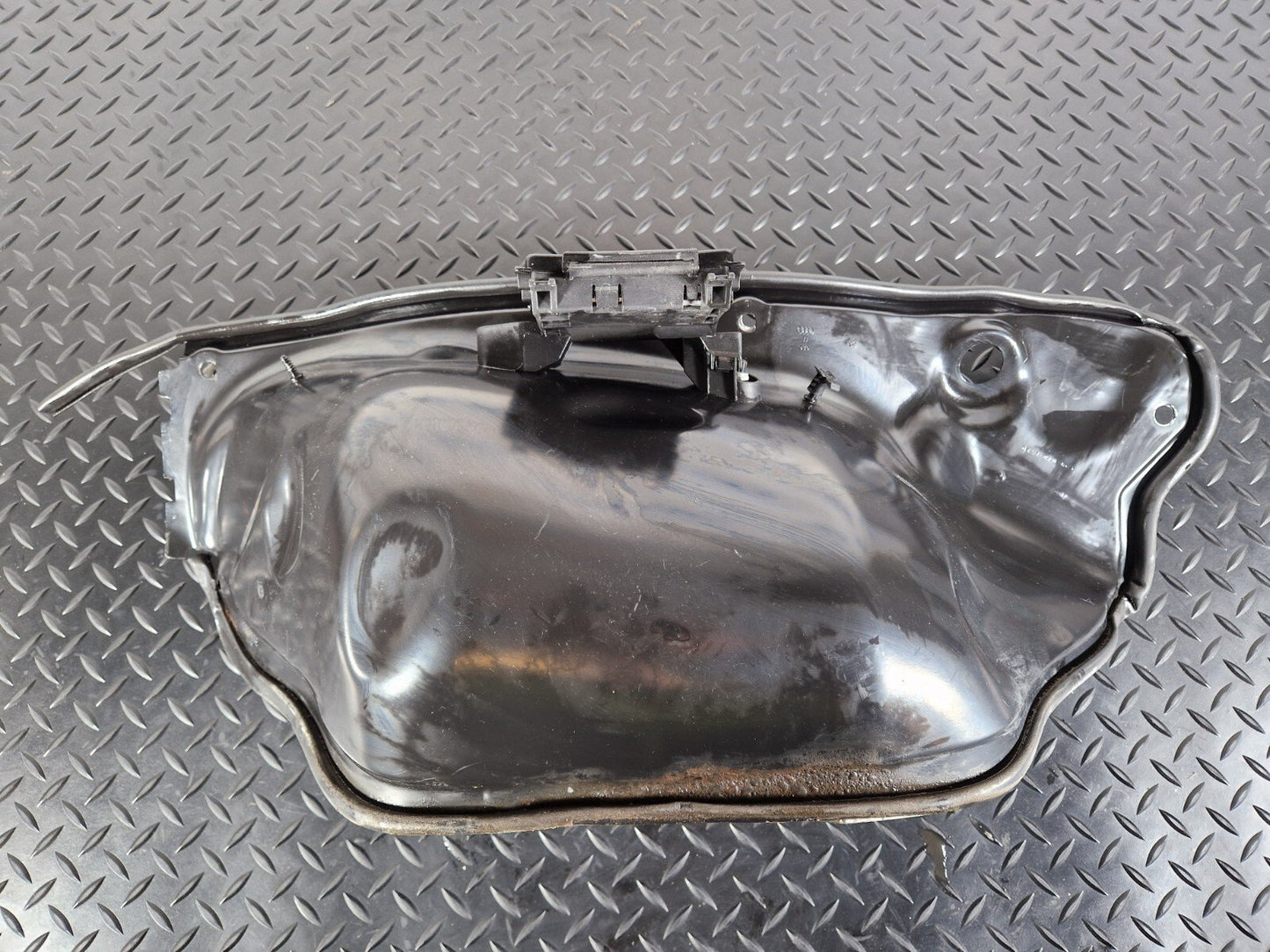 10-18 AUDI A7 4G S-LINE EXHAUST SILENCER HEAT SHIELD 4G0804165D 4G0819532B
