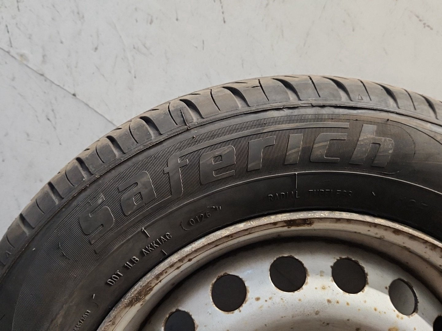 Mercedes-Benz Citan W415 Cargo Van 15" Steel Wheel with Tyre 195/65/15 ~6mm