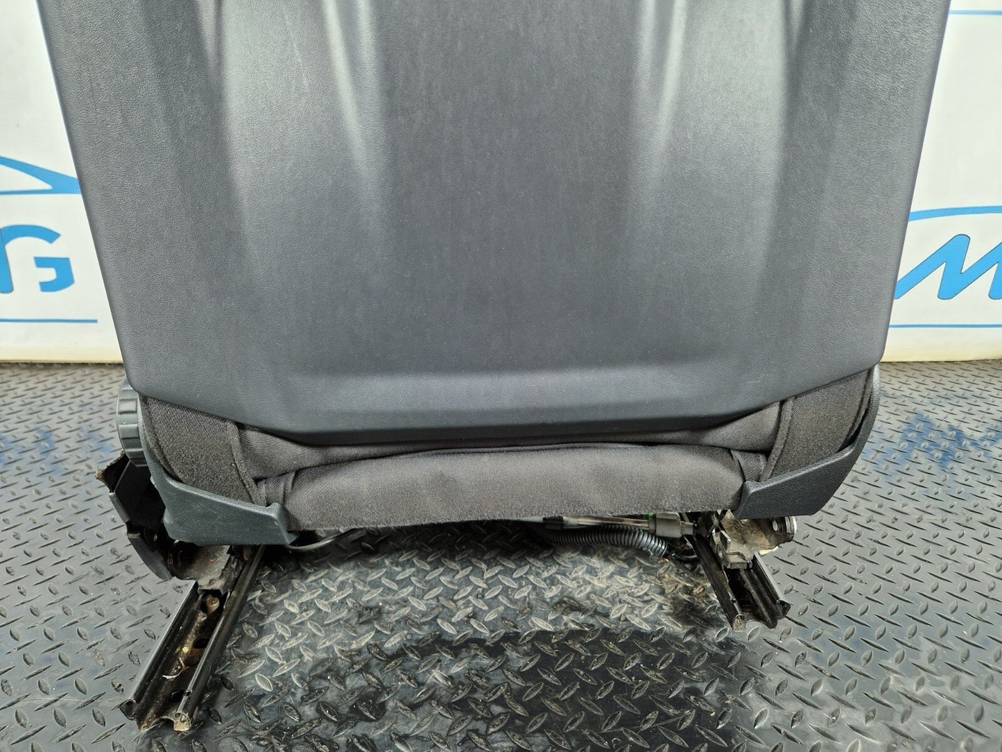 16-19 AUDI A4 B9 S-LINE FRONT PASSENGER HEATED HALF LEATHER SEAT
