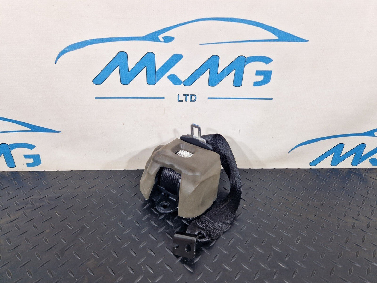 20-24 BMW 1 SERIES F40 GENUINE SEAT BELT REAR LEFT PASSENGER  SIDE 7456277