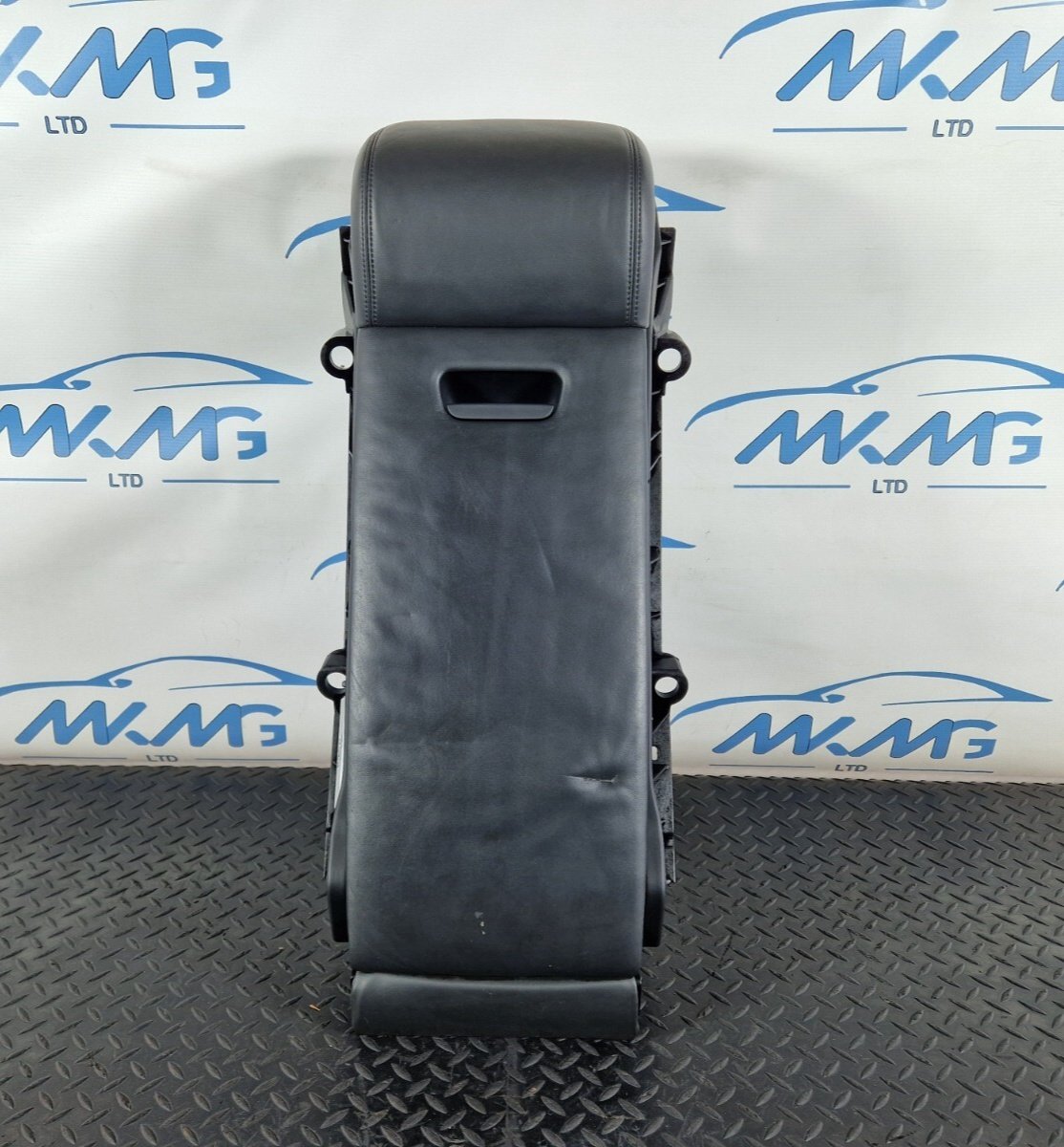 10-17 AUDI A8 4H REAR SEAT MIDDLE CENTER LEATHER ARMREST 4H0885075G