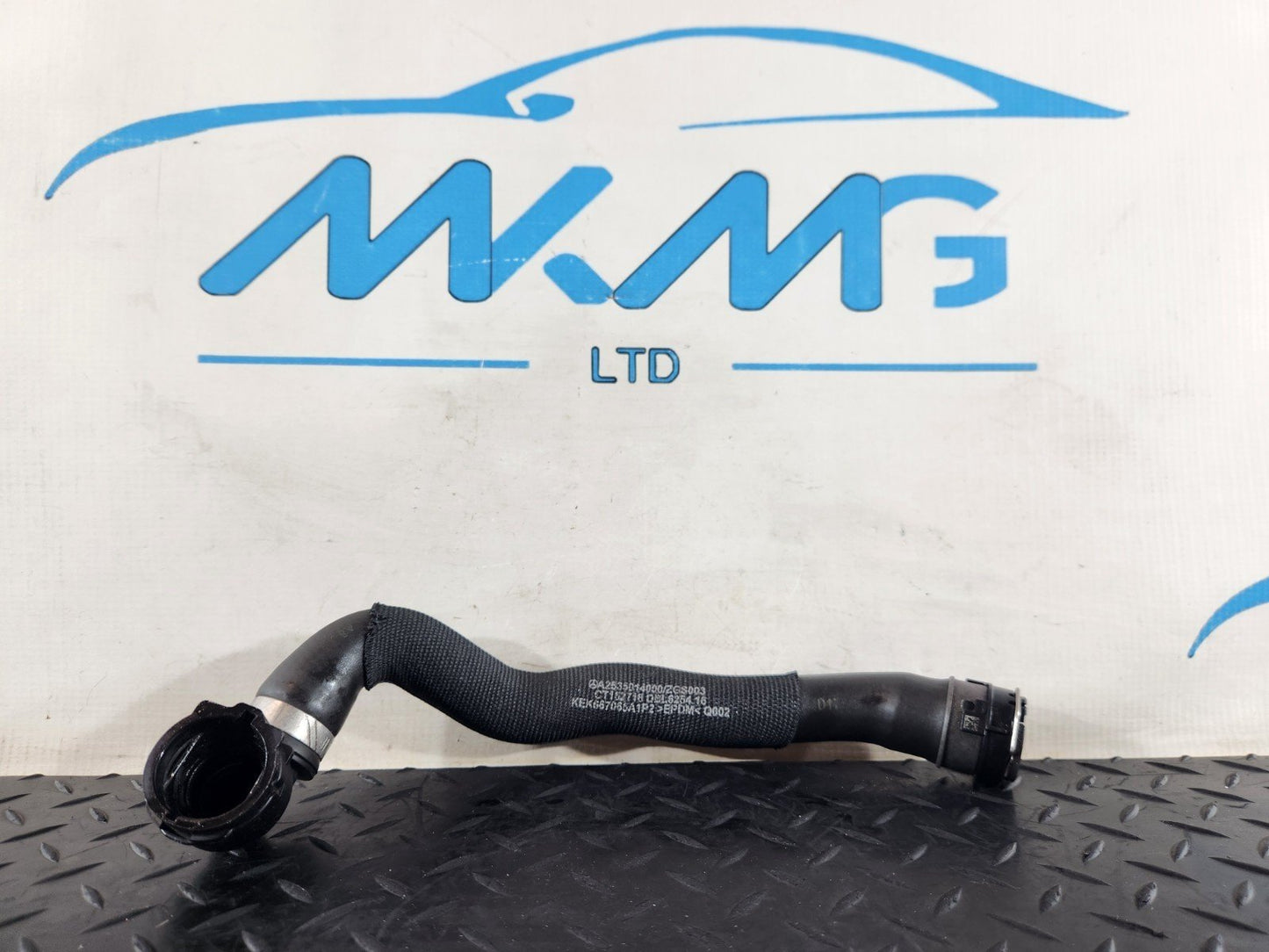 16-22 MERCEDES BENZ X253 GENUINE RADIATOR WATER COOLANT HOSE PIPE A2535014000