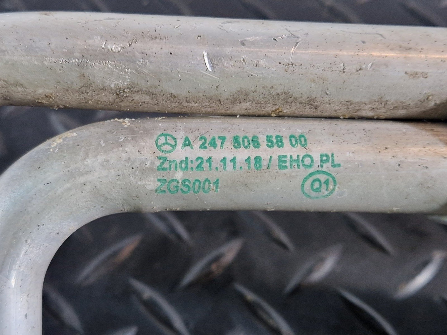 19-ON MERCEDES BENZ B CLASS W247 HEATING ELEMENT HOSE PIPE A2475065800