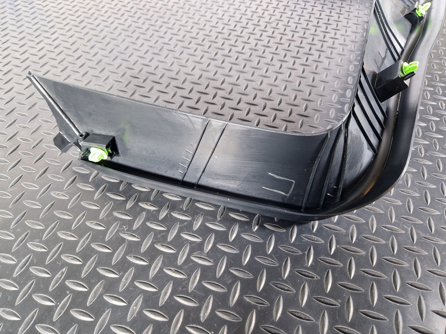 14-21 MERCEDES C220d W205 TAILGATE PANEL TRIM COVER A2057401500