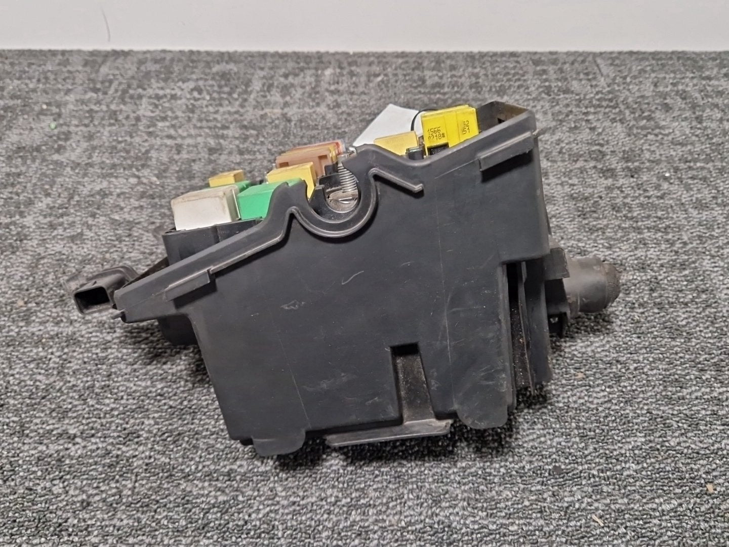 Citroen C4 Picasso MK2 (B78) MPV 1.6 Diesel Genuine Fuse Box Relay