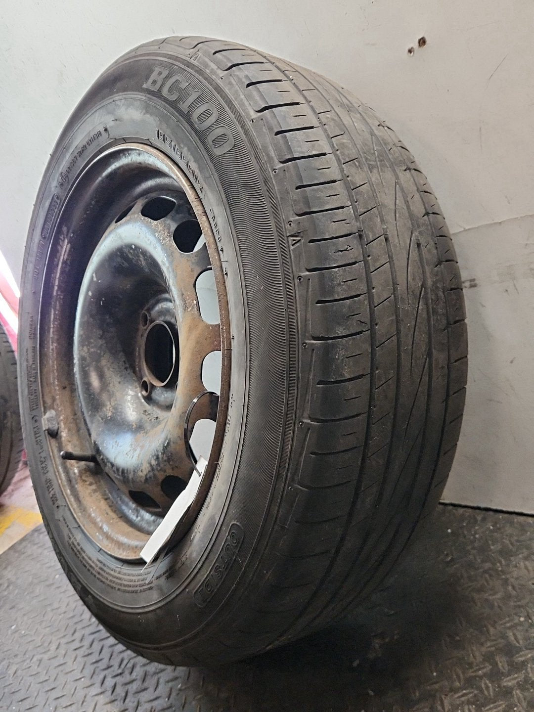 Peugeot Partner B9 Cargo Van 15" Steel Wheel with Tyre 195/65/15