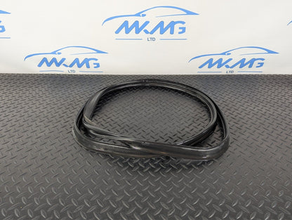 13-19 MERCEDES BENZ CLA C117 REAR TAILGATE TRUNK BOOTLID RUBBER SEAL A1176930200