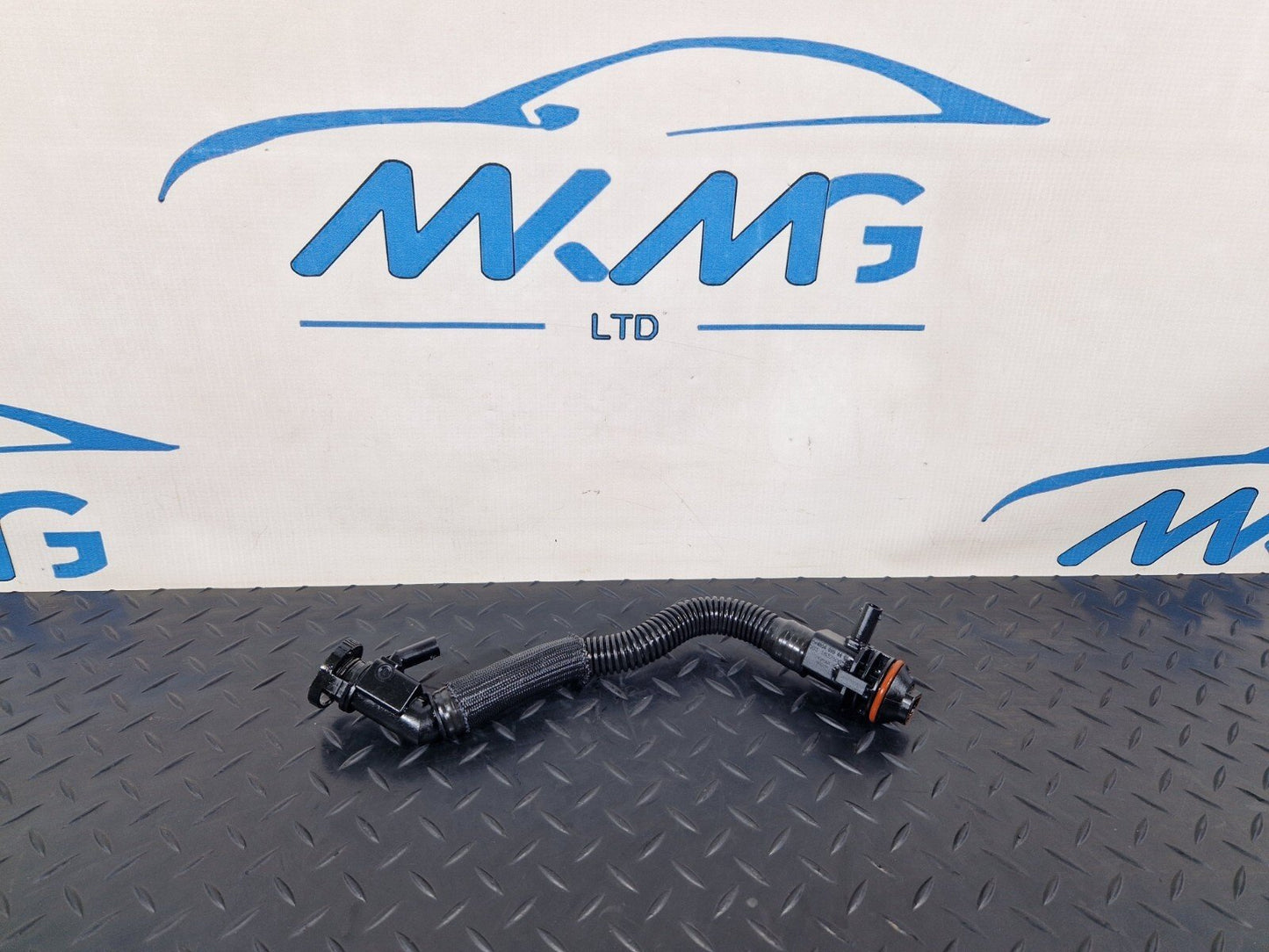 19-ON MERCEDES BENZ B CLASS W247 ENGINE BREATHER PIPE & SENSOR A6540104401