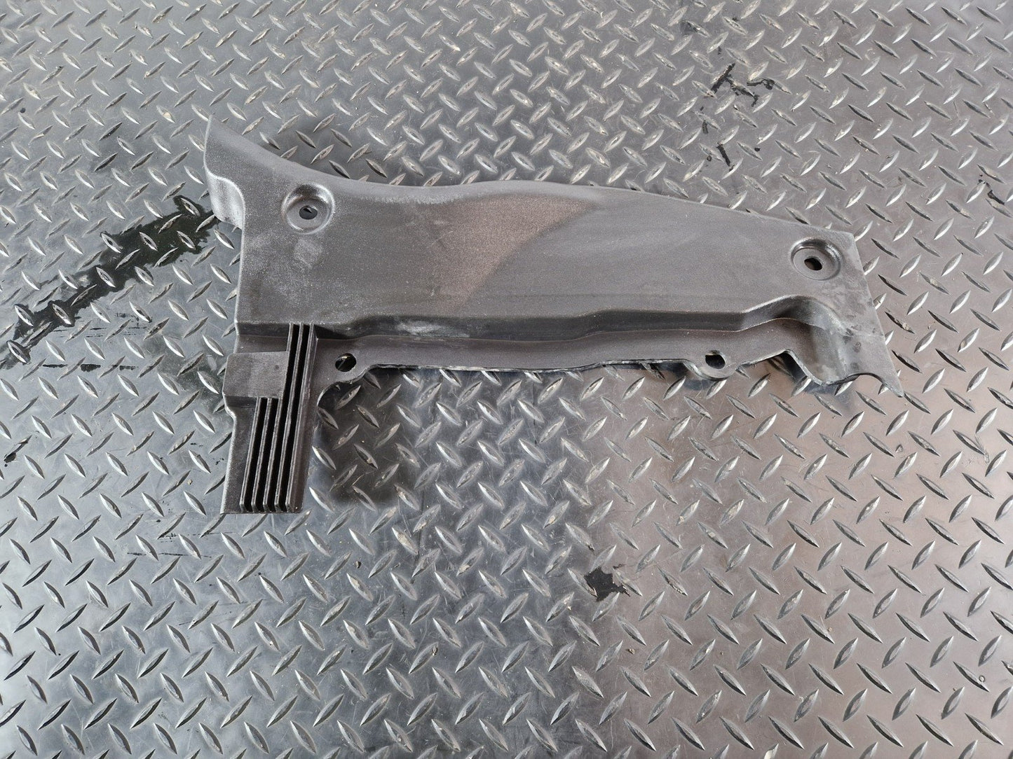 13-23 RANGE ROVER SPORT L494 RIGHT O/S UNDER BONNET TRIM COVER CPLA-02222-A