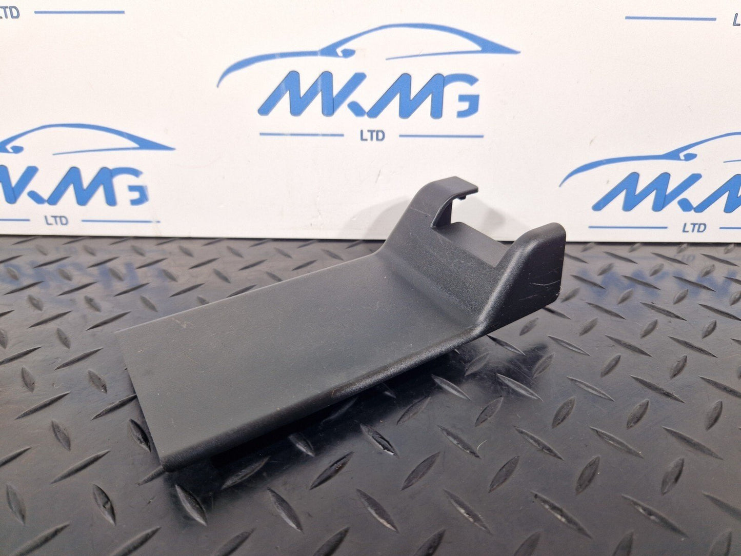 BMW Unknown Part Type 7368772