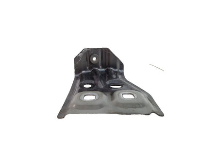 21-25 MERCEDES EQA GENUINE FRONT RIGHT WING BRACKET A2478811600