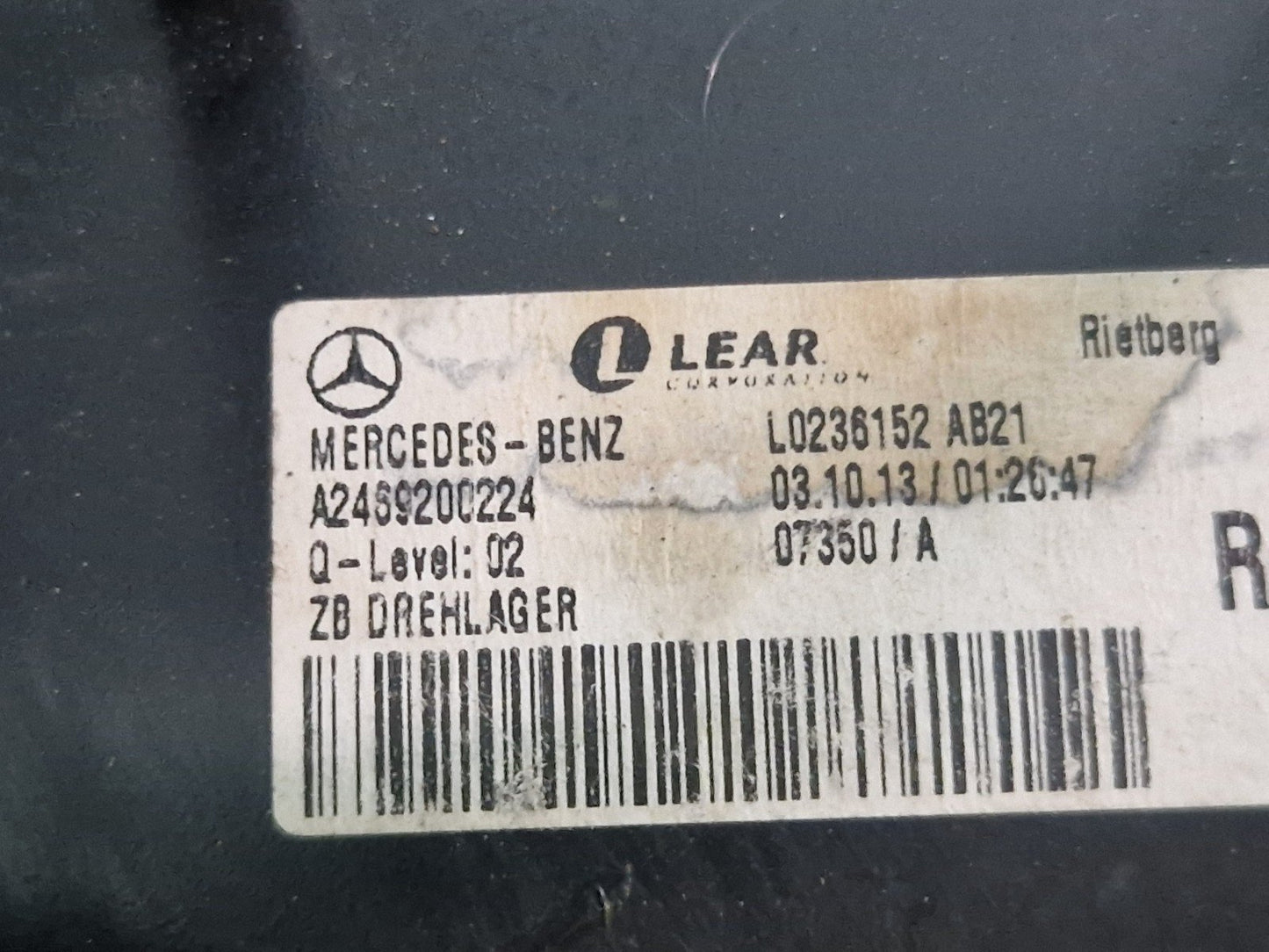 MERCEDES B180 CDI W246 GENUINE ISOFIX BRACKET REAR RIGHT REAR SEAT A2469200224