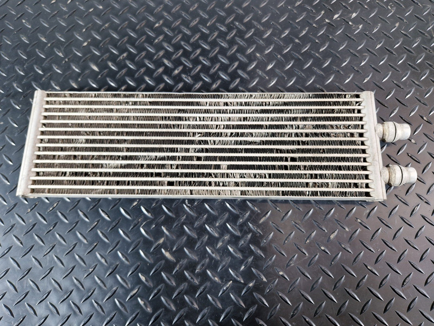 16-19 MERCEDES GLE W166 RADIATOR BATTERY COOLING SYSTEM INTERCOOLER A0995001503