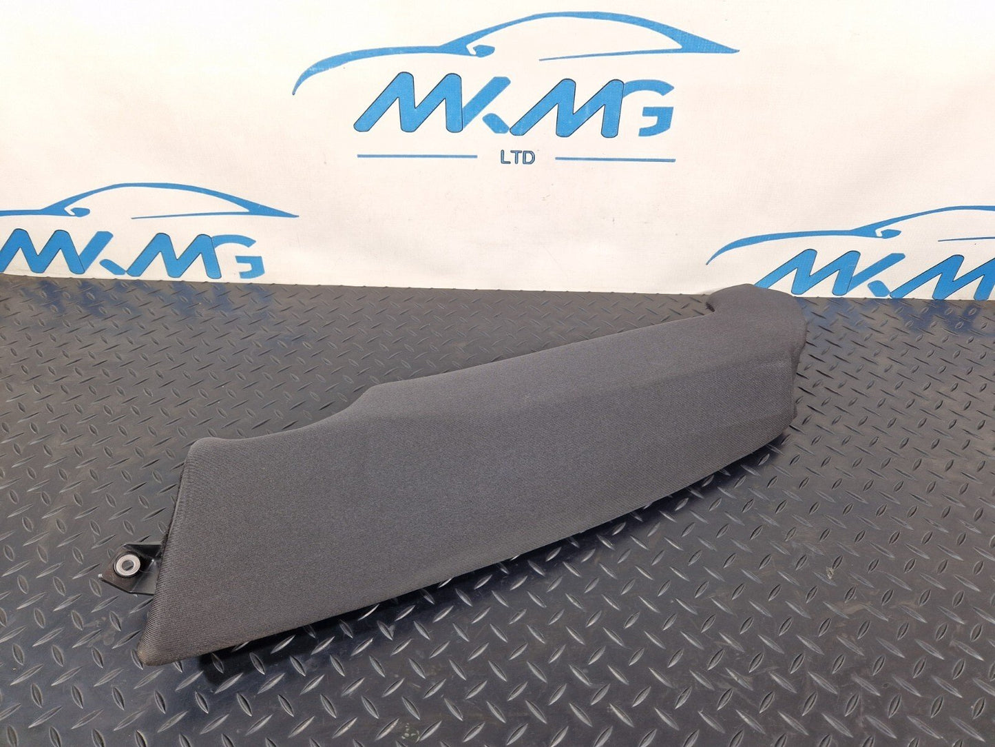 16-19 AUDI A4 B9 OEM REAR LEFT PASSENGER SIDE BOLSTER 8W0885703