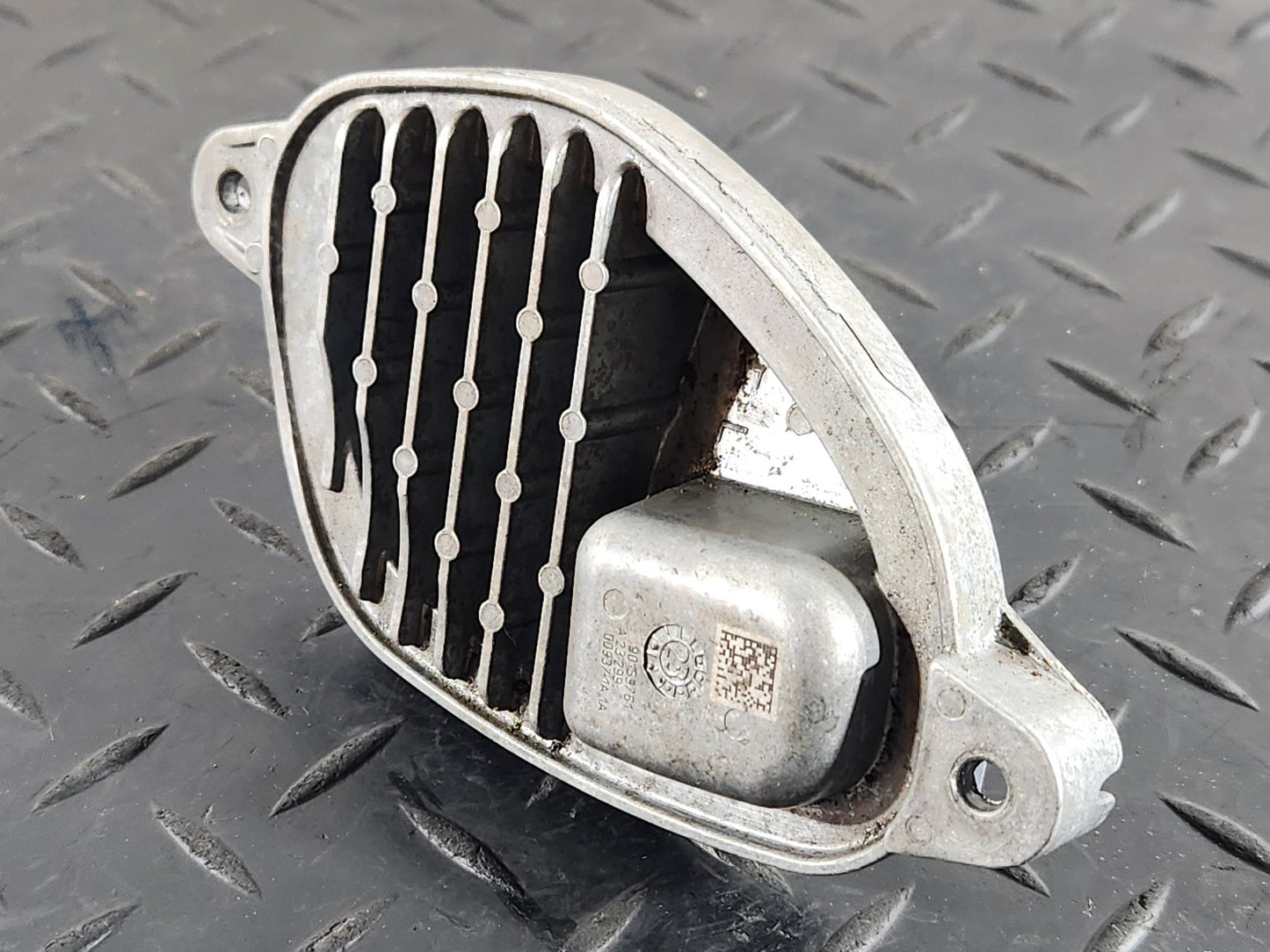 BMW 118i F40 Hatchback Right Side Light Control Unit Genuine B105161-F