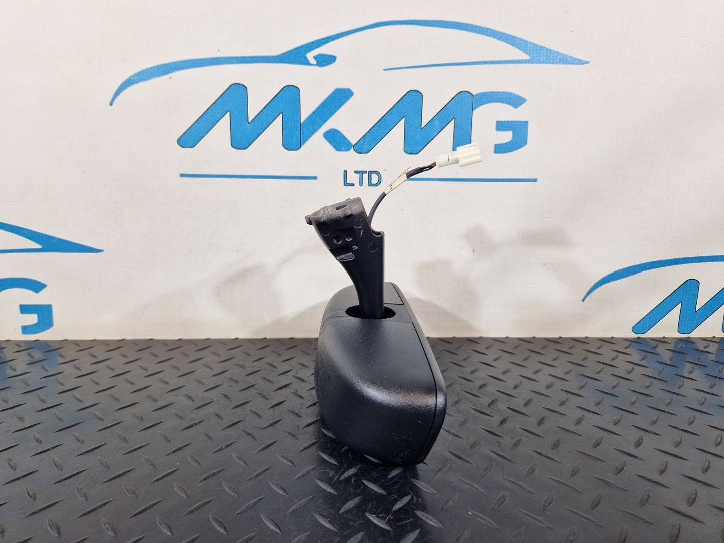 12-18 MERCEDES BENZ B-CLASS W246 GENUINE REAR VIEW MIRROR A2468100717