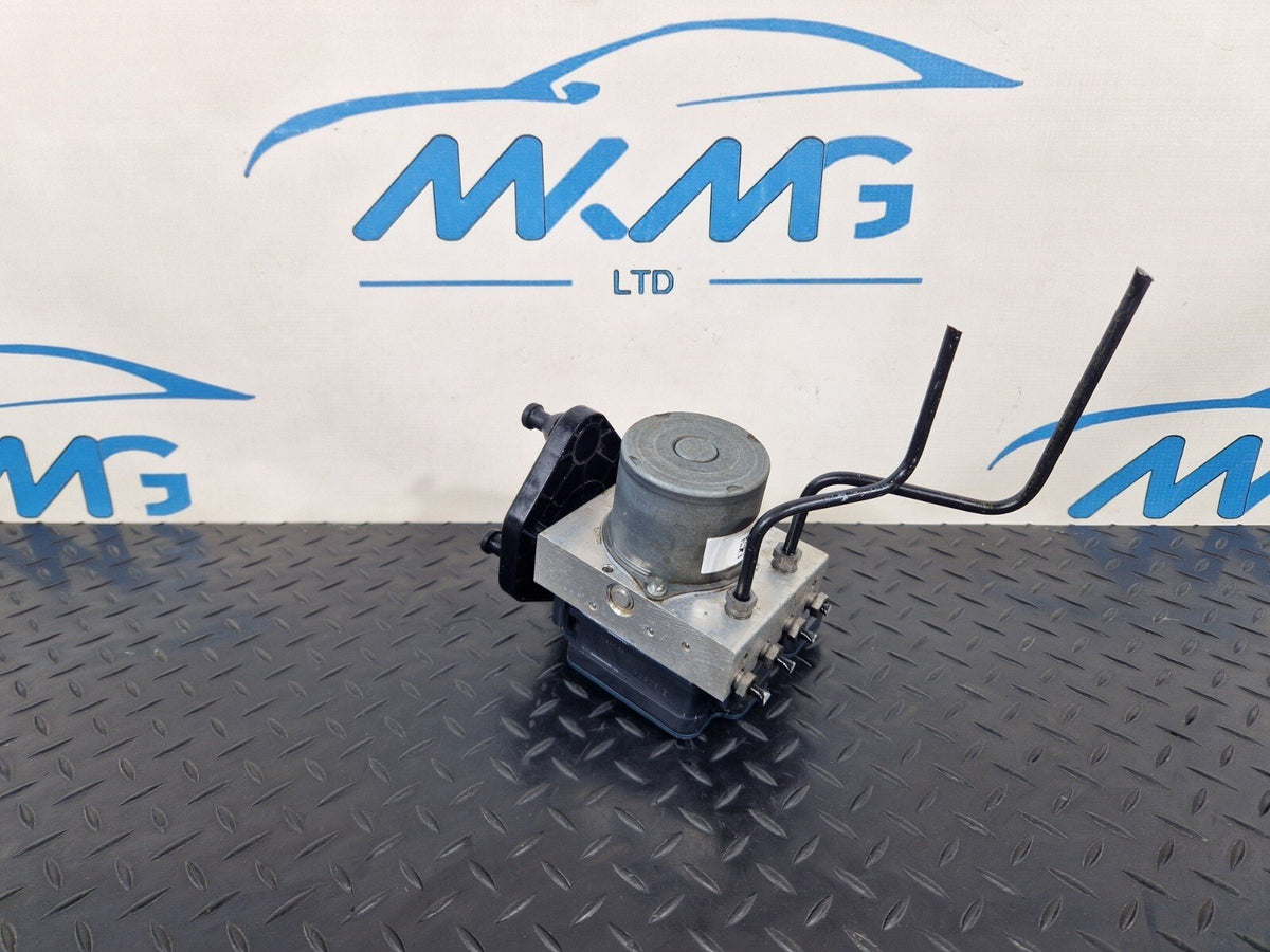 Mercedes-Benz Sprinter W907 Genuine ABS Pump Control Module A9079002504