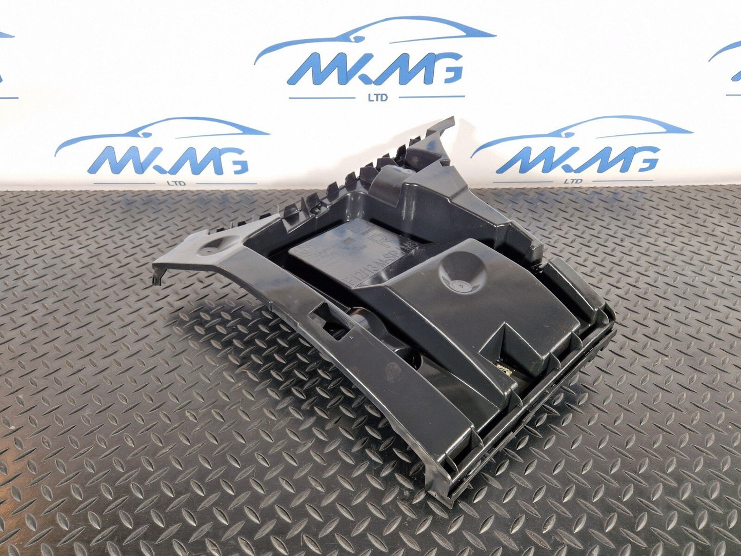 11-18 BMW 6 SERIES F06 GENUINE BUMPER BRACKET PASSENGER LEFT 8050385