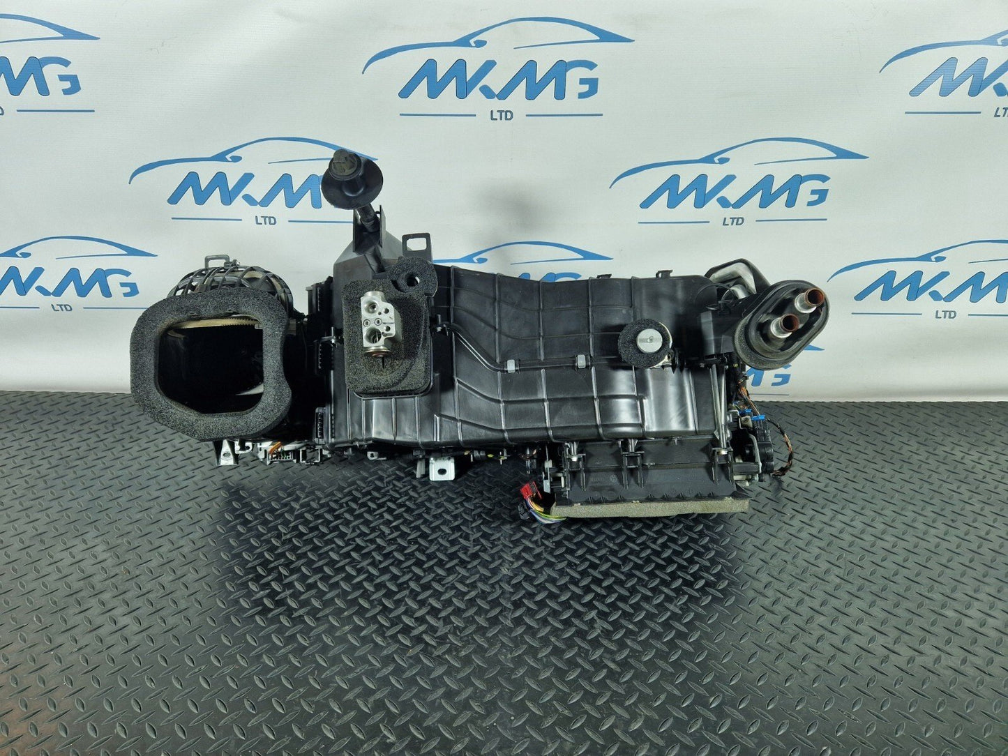 10-15 AUDI Q7 4L GENUINE HEATER MATRIX RADIATOR CORE 4L2820003AA