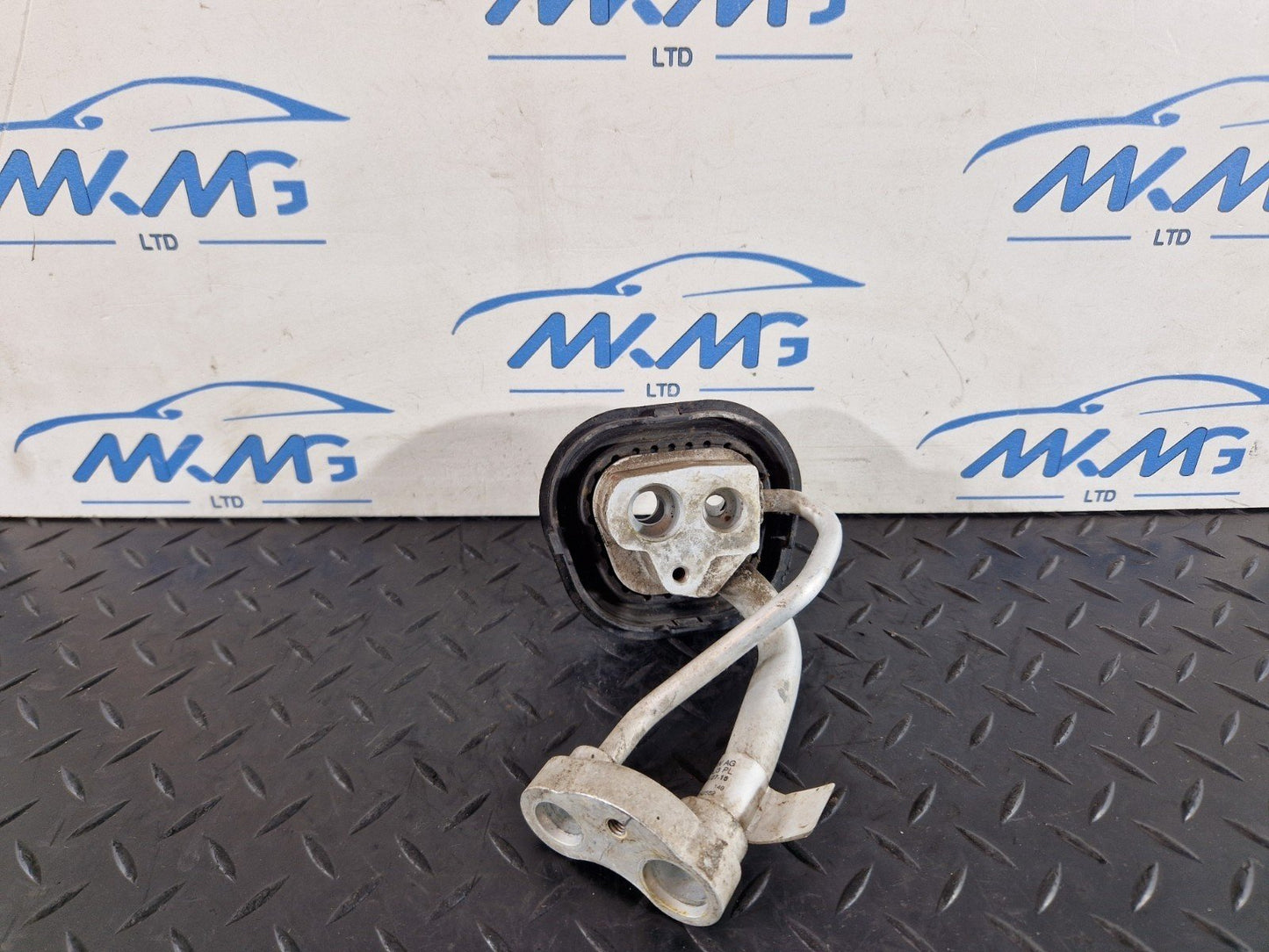 Audi Unknown Part Type 4M0820339G