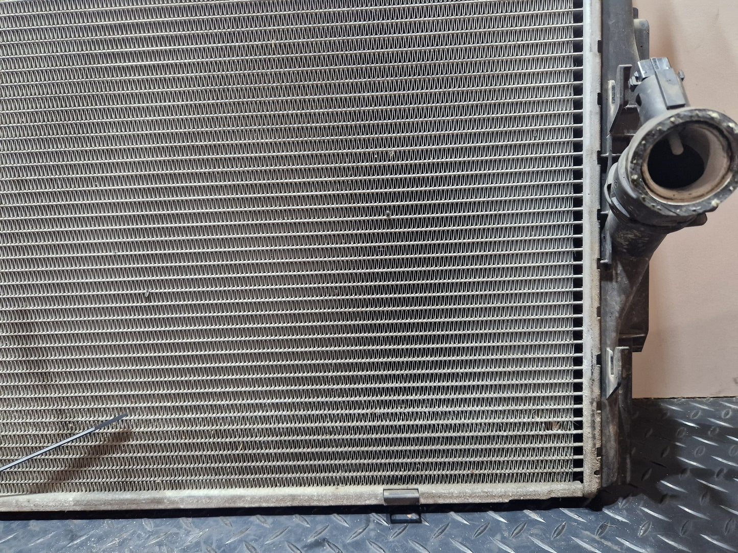 BMW 120i 2.0LL Petrol 110.0kw N46 (N46B20B) Genuine Water Radiator 752184817