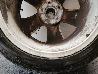Skoda Yeti MK1 5L 17" Alloy Wheel with Tyre 225/45/17 ~4mm