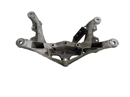 16-19 AUDI A4 B9 GENUINE MANUAL GEARBOX CROSSMEMBER MOUNT BRACKET 8W0399262AD