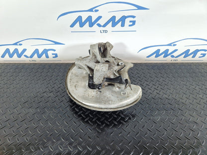 16-19 AUDI A4 AVANT B9 S-LINE REAR RIGHT O/S WHEEL HUB & BEARING 8W0615612