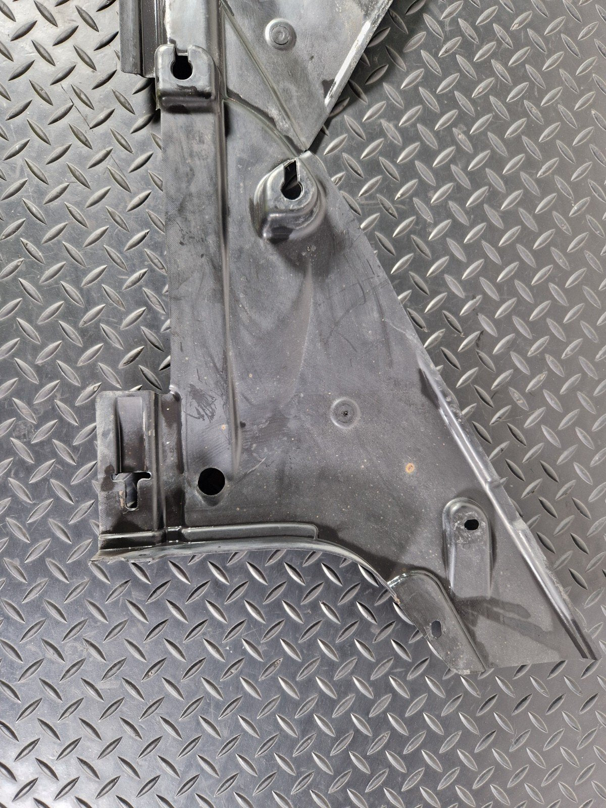 16-24 AUDI A5 F5 COUPE LHD LEFT SIDE UNDERBODY COVER 8W6825215