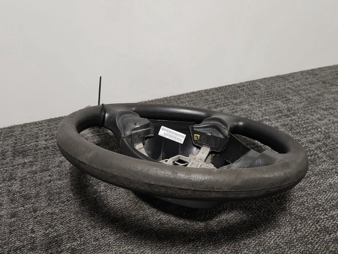Peugeot Partner B9 Cargo Van Genuine 3 Spoke Steering Wheel 96809101ZD