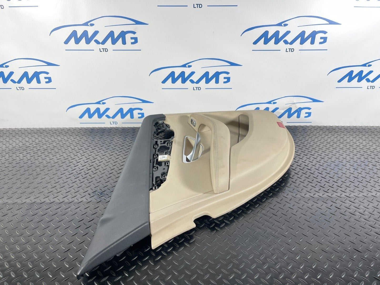 14-21 MERCEDES BENZ C350e W205 GENUINE REAR LEFT PASSENGER DOOR TRIM A2055409167